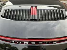 Porsche 911 (2020) thumbnail 28