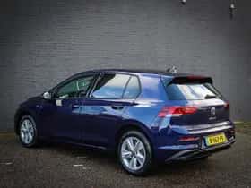 Volkswagen Golf (2021) thumbnail 3