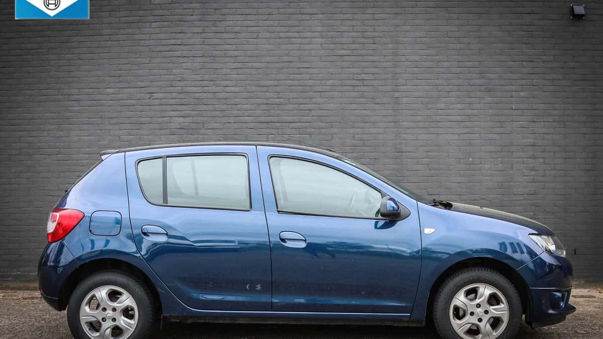 Dacia Sandero (2016) — foto 1
