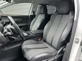 Peugeot 5008 (2019) thumbnail 5