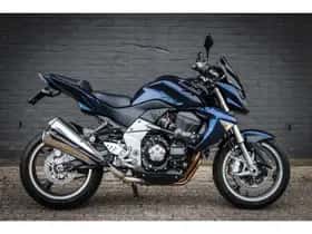 Kawasaki Z1000 thumbnail 3
