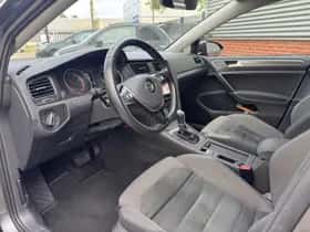Volkswagen Golf (2018) thumbnail 5