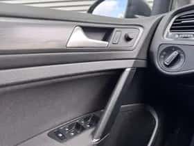 Volkswagen Golf (2018) thumbnail 9