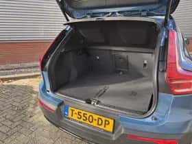 Volvo XC40 (2023) thumbnail 17