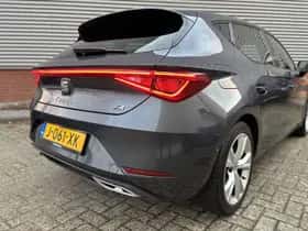 SEAT Leon (2020) thumbnail 5
