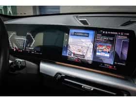 BMW X1 (2022) thumbnail 9