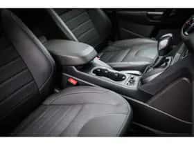 Ford Kuga (2013) thumbnail 16