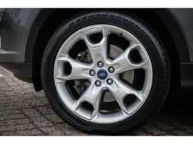 Ford Kuga (2013) thumbnail 17