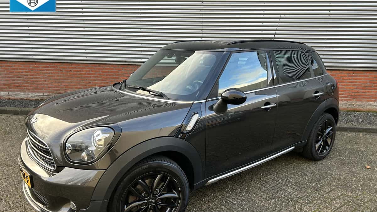 MINI Countryman (2016) — foto 1