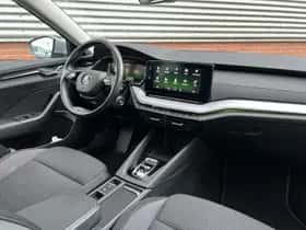 Škoda Octavia (2021) thumbnail 4