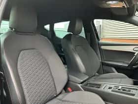 SEAT Leon (2021) thumbnail 5