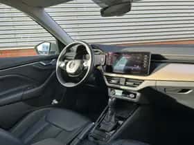 Škoda Kamiq (2021) thumbnail 4