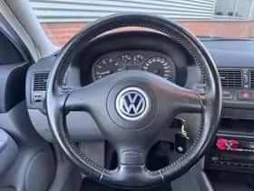 Volkswagen Golf (2000) thumbnail 7