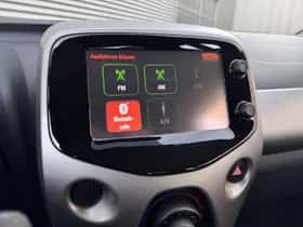Toyota Aygo (2017) thumbnail 6