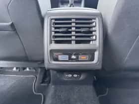 Volkswagen Golf (2022) thumbnail 7