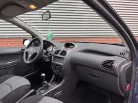 Peugeot 206 (2005) thumbnail 3