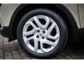 Renault Captur (2014) thumbnail 5