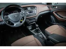 Hyundai i20 (2016) thumbnail 3