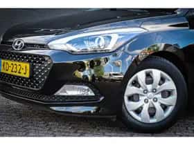 Hyundai i20 (2016) thumbnail 4