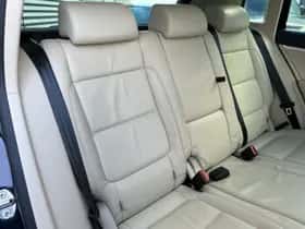 Volkswagen Tiguan (2013) thumbnail 22