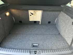 Volkswagen Tiguan (2013) thumbnail 28