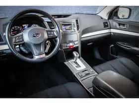 Subaru Outback (2014) thumbnail 3