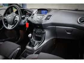 Ford Fiesta (2017) thumbnail 8