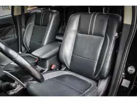 Mitsubishi Outlander (2017) thumbnail 7