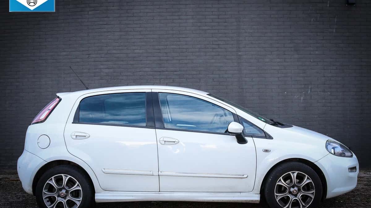 Fiat Punto (2015) — foto 1