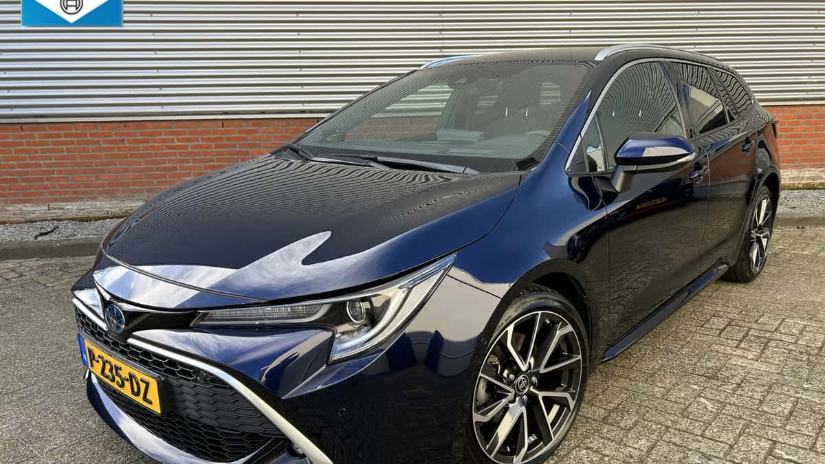 Toyota Corolla (2022) — foto 1