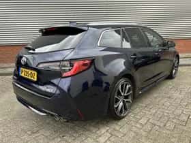 Toyota Corolla (2022) thumbnail 4
