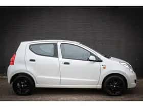 Suzuki Alto (2013) thumbnail 2