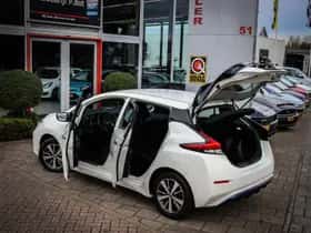 Nissan Leaf (2018) thumbnail 3