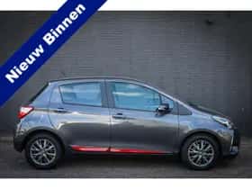 Toyota Yaris (2017) thumbnail 1