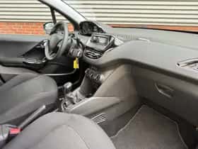 Peugeot 208 (2017) thumbnail 5