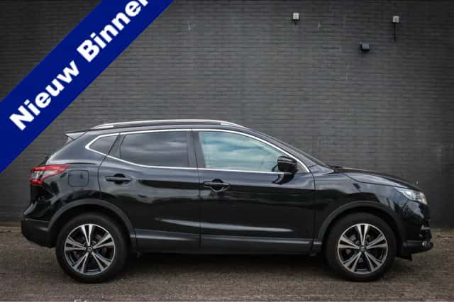 Nissan Qashqai (2018) thumbnail 1