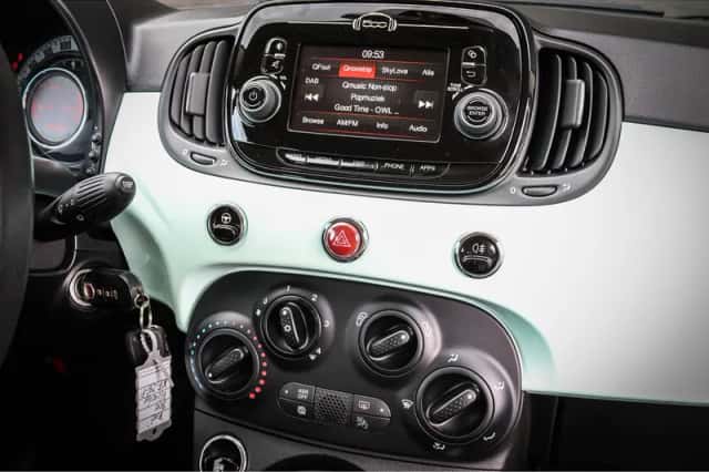 Fiat 500 (2019) thumbnail 5