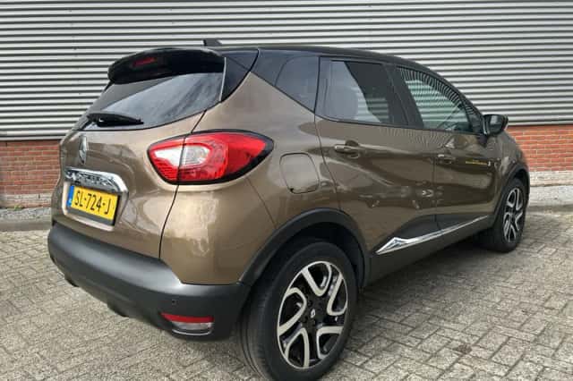 Renault Captur (2017) thumbnail 4
