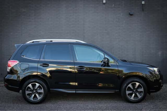 Subaru Forester (2018) thumbnail 2
