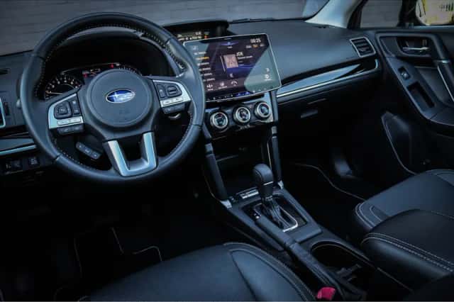 Subaru Forester (2018) thumbnail 5