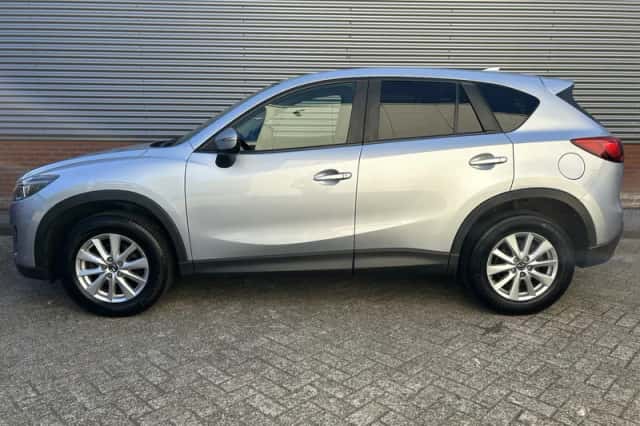 Mazda CX-5 (2015) thumbnail 3