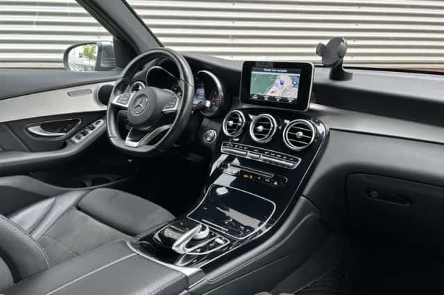 Mercedes-Benz GLC-Klasse (2016) thumbnail 5