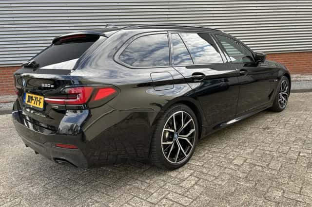 BMW 5-Serie (2022) thumbnail 4