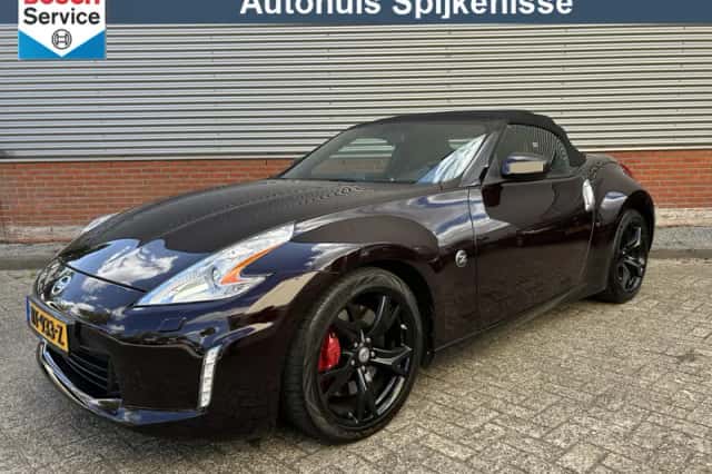 Nissan 370Z (2013) thumbnail 1