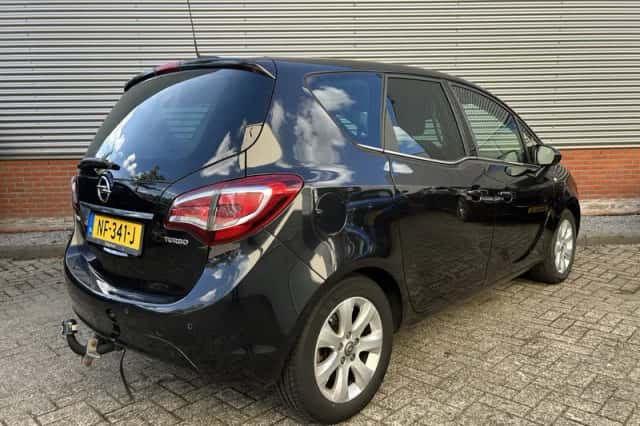 Opel Meriva (2017) thumbnail 3