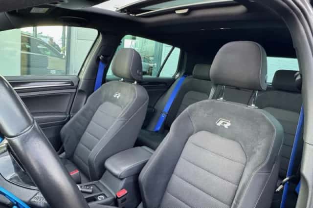 Volkswagen Golf (2019) thumbnail 6