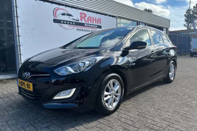 Hyundai i30 (2013) thumbnail 1