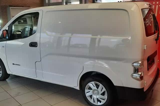 Nissan E-NV200 (2017) thumbnail 5