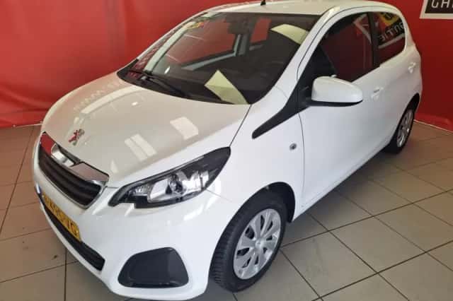 Peugeot 108 (2022) thumbnail 2