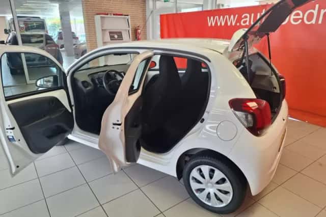 Peugeot 108 (2022) thumbnail 5